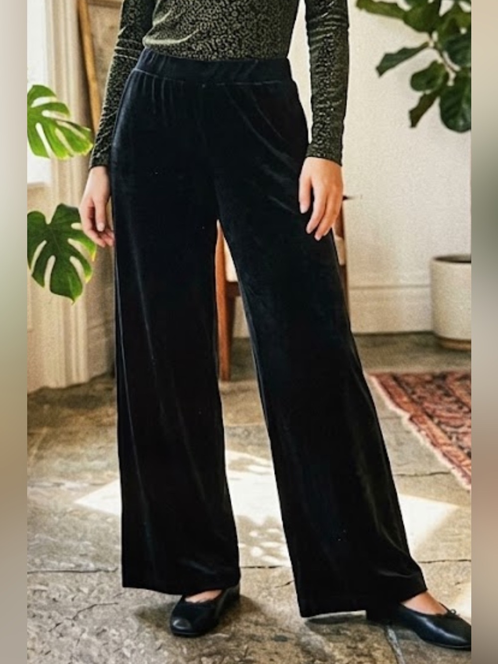 Chico’s Travelers Black Wide Leg Pants 2R US 12 Pull On High Rise Stretch